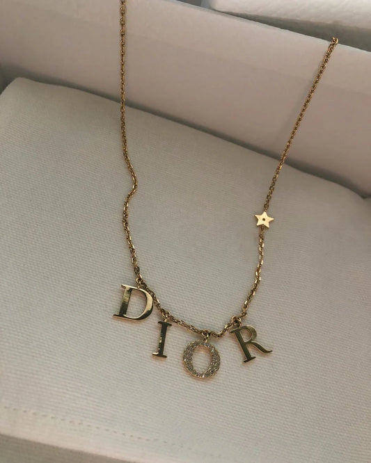 Ava Necklace