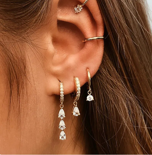 Elise Earring Set, an elegant and versatile jewelry set perfect for adding sophistication and style to any look.