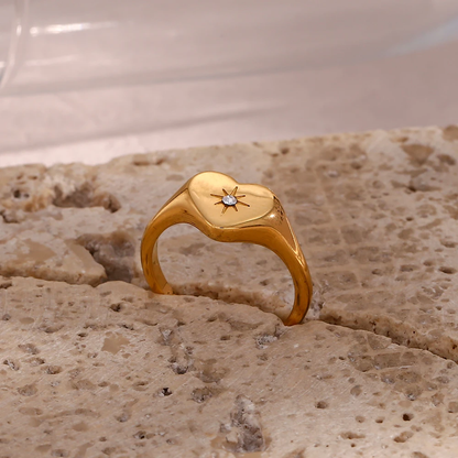 Image of the Margot Ring – a delicate and stylish ring that adds effortless chic and elegance to your everyday or special occasion looks.

